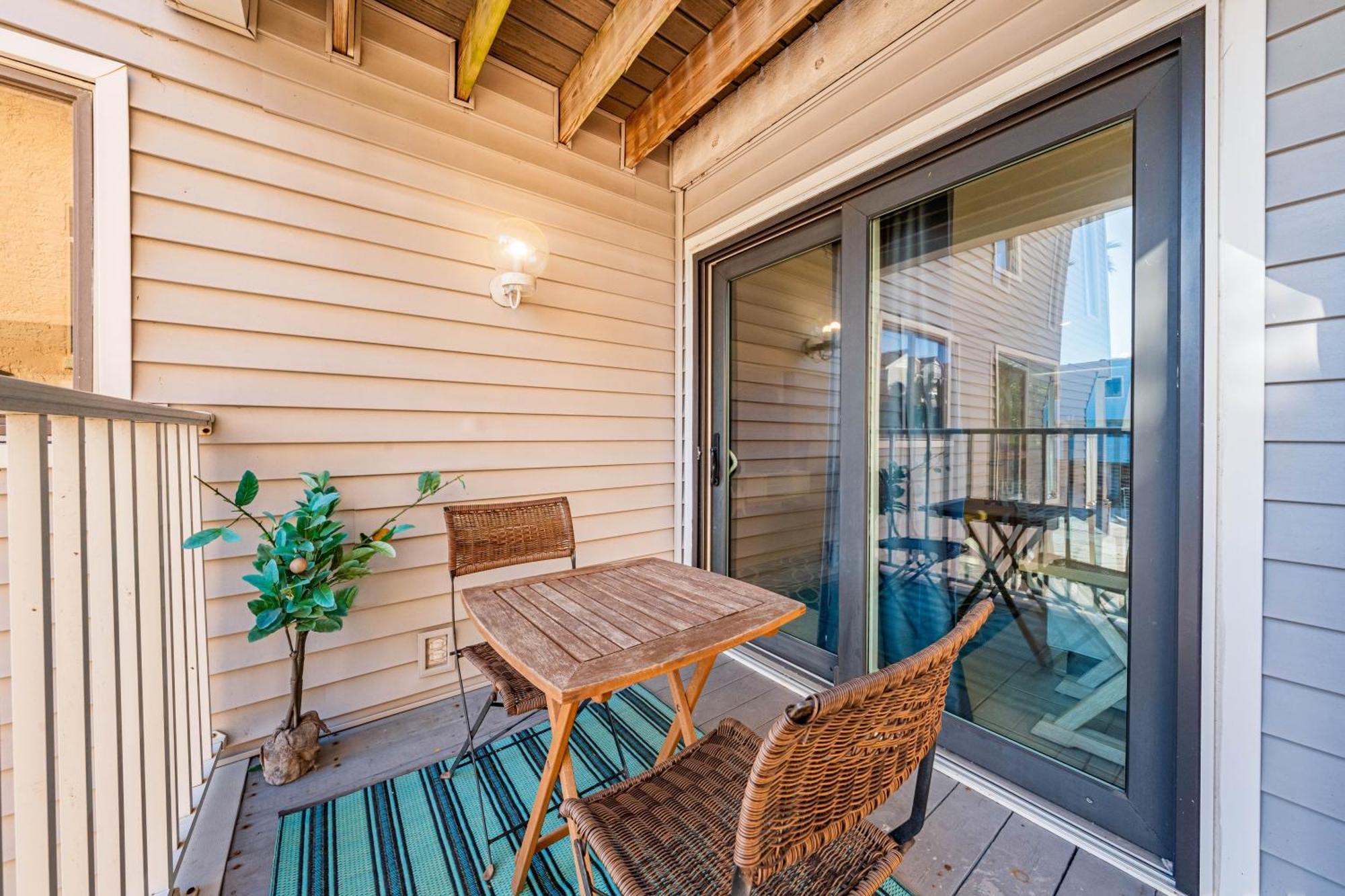 Апартаменты Coastal Surfside Сиеста-Ки Экстерьер фото